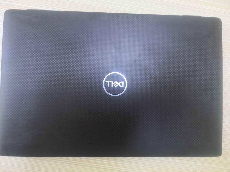 Dell Latitude 7420 - Image 2